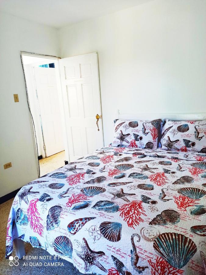 Columbus Heights Apt 26 F Ocho Rios Zewnętrze zdjęcie
