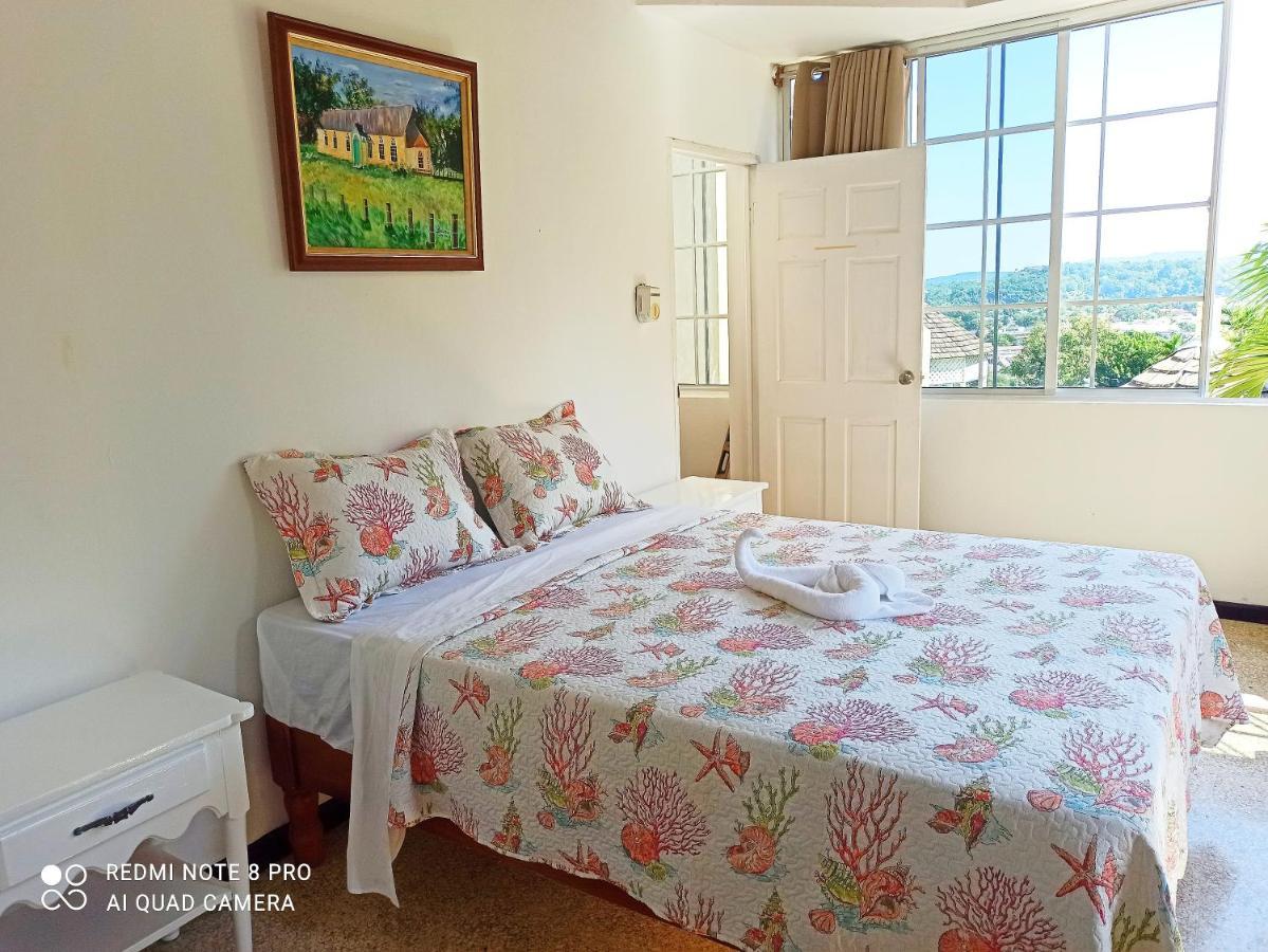 Columbus Heights Apt 26 F Ocho Rios Zewnętrze zdjęcie